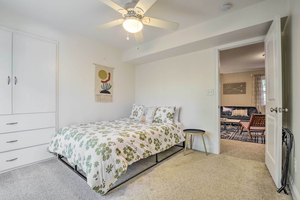 Bright Cary Home With Deck < 15 Mi to Raleigh! - Property Image 29