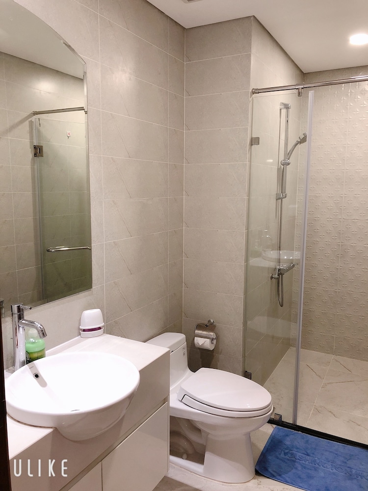 LANDMARK PLUS RESIDENCES LUXURY SUITE
