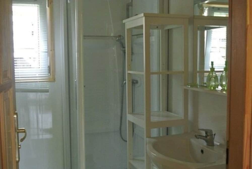 Photo 36