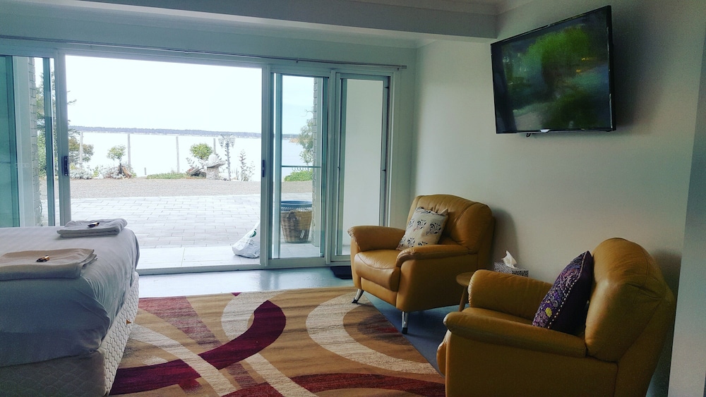 Applebay Guest House view 3