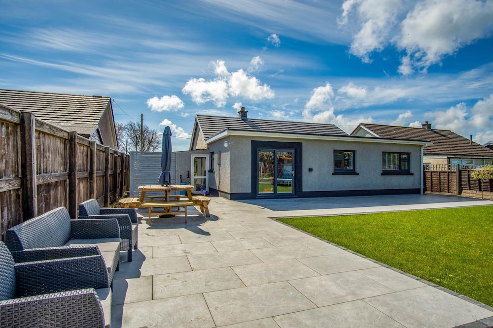 Hazeley - 3 Bedroom Holiday Home - Begelly