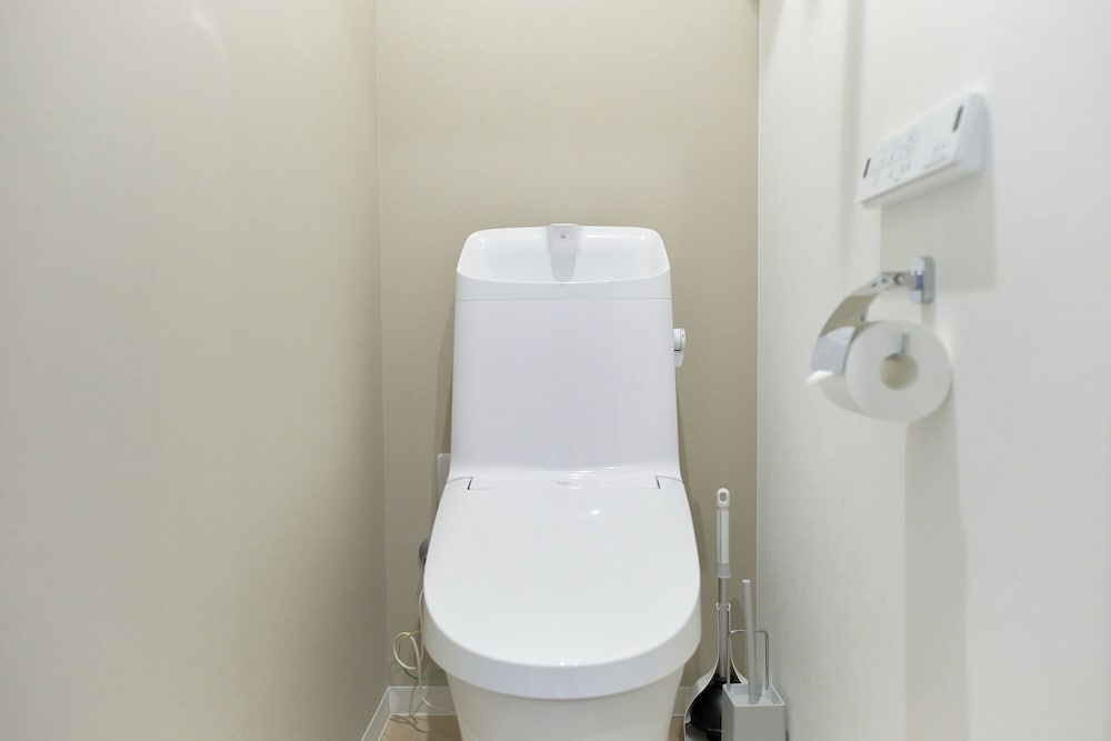 The under suite residence Ikebukuro by Tranova