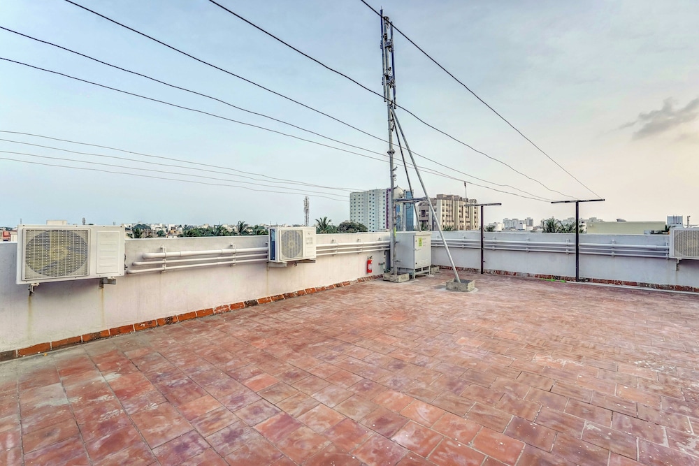 Season4 Residences 1-BHK furnished appt