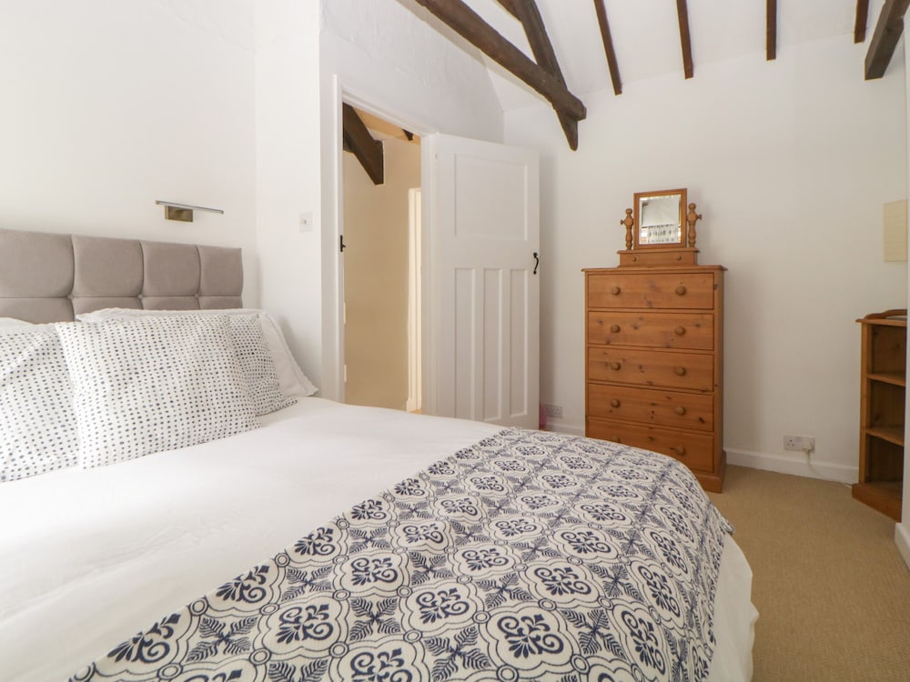 Oak Cottage