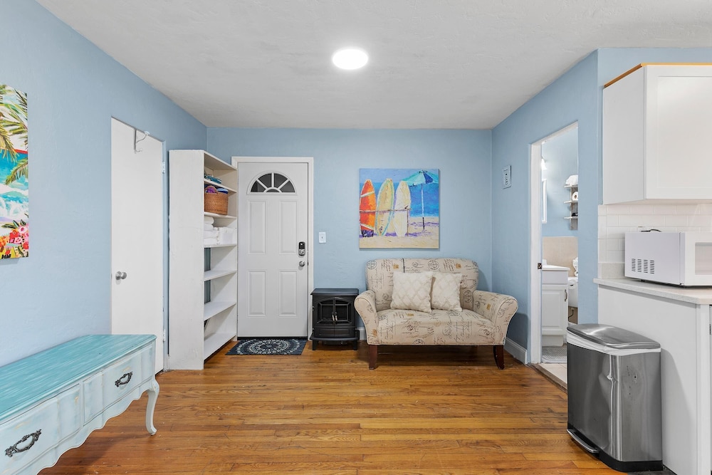 Flagler Suites 4