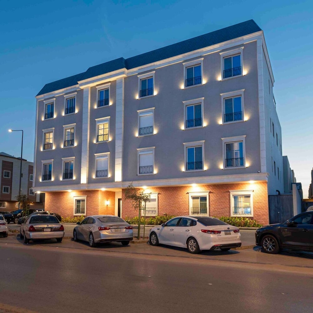 Trendy Apartment in Alwadi Vlll
