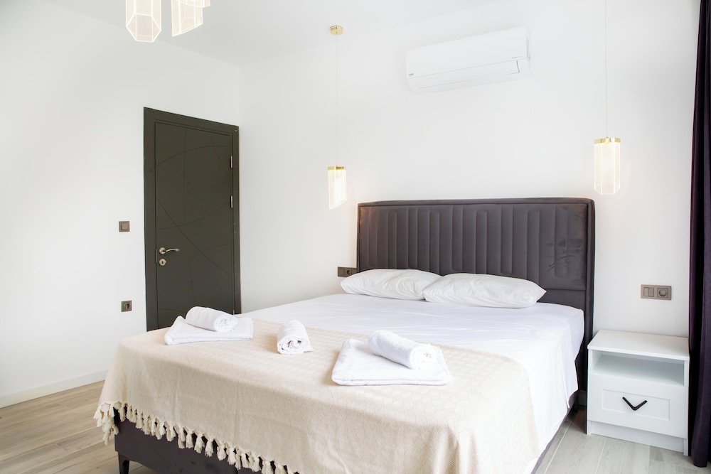 İmportantTravel BD4108 2Bedroomed Villa