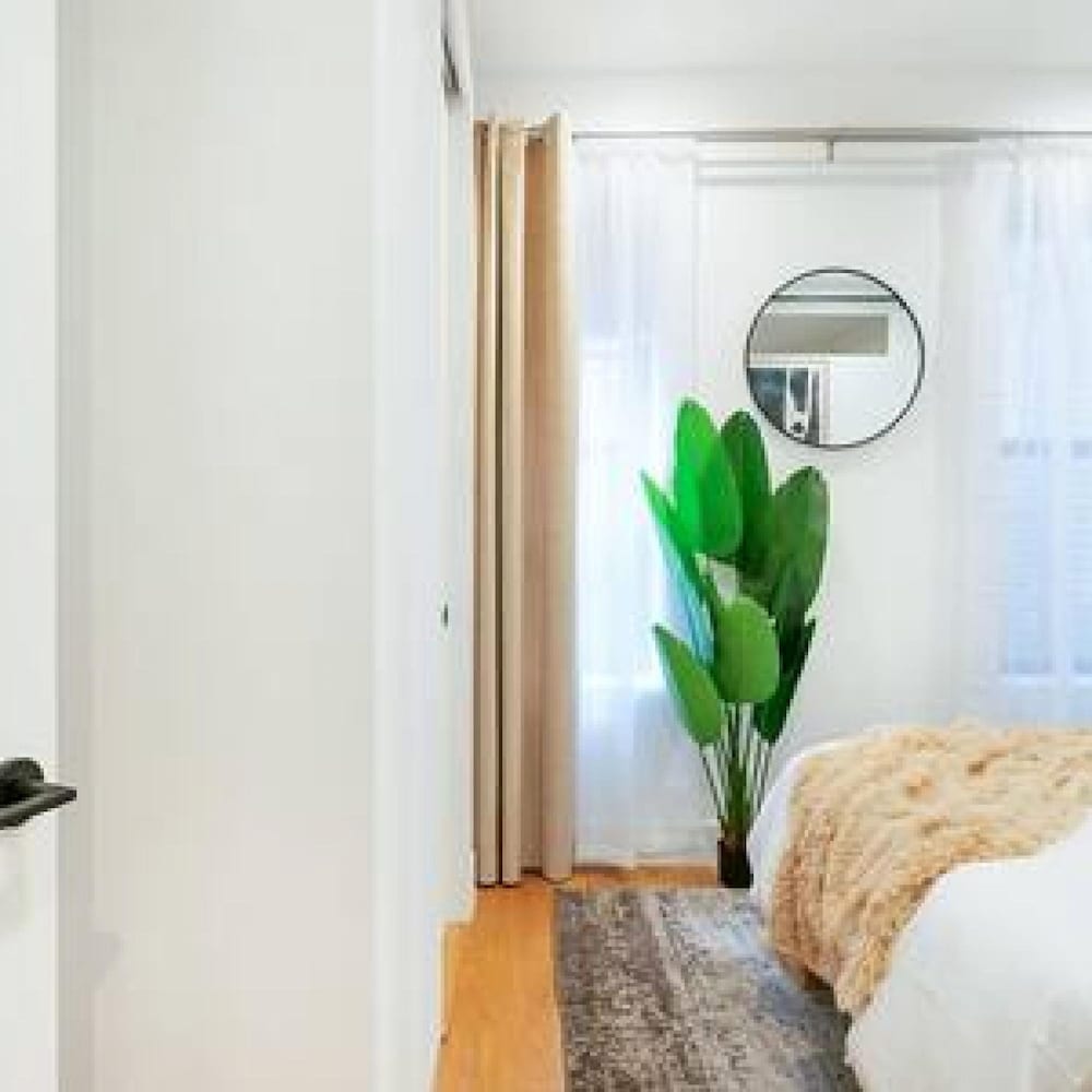 1288-4rs Newly Furnished Prime UES 2BR