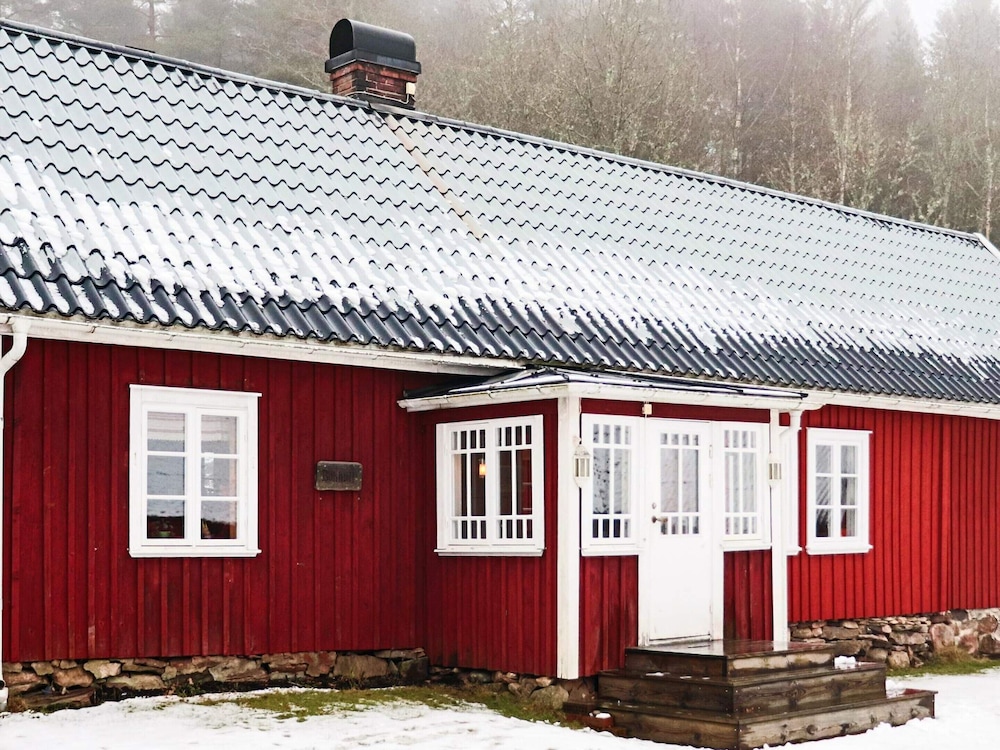 3 Bedroom Holiday Home With Sauna