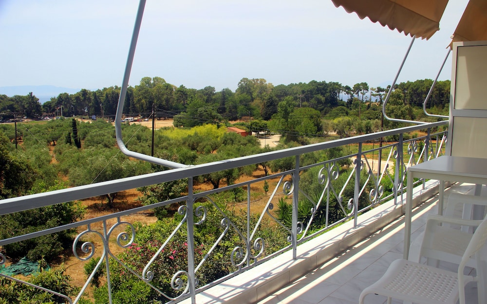 Giota Rooms view 4