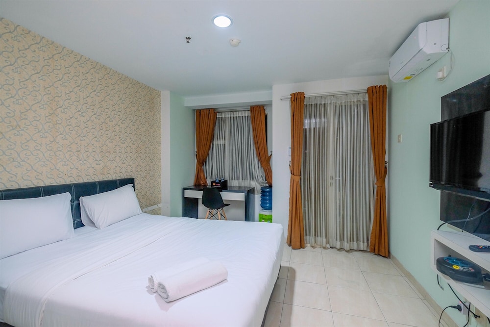 Homey and Tidy Studio Apartment at Margonda Residence 3