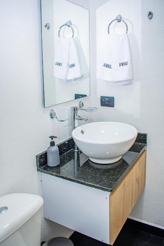 Medellin Vacations - Inverso Cl47 Coliving - Property Image 6