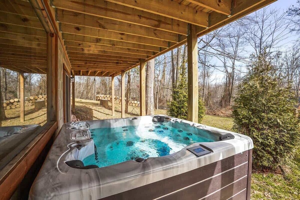 Fern Woods A Modern Take on Hocking Hills Cabins