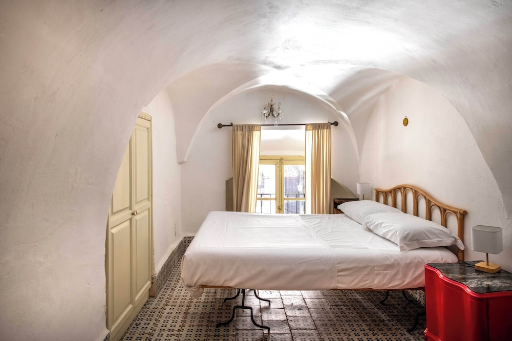 I Saloni del Principe by Wonderful Italy