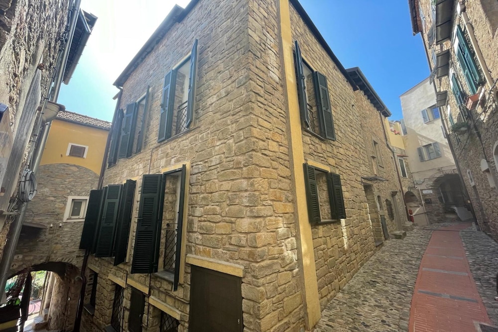 Photo 19