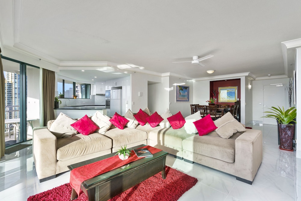 Crown Towers Resort Private Apartments