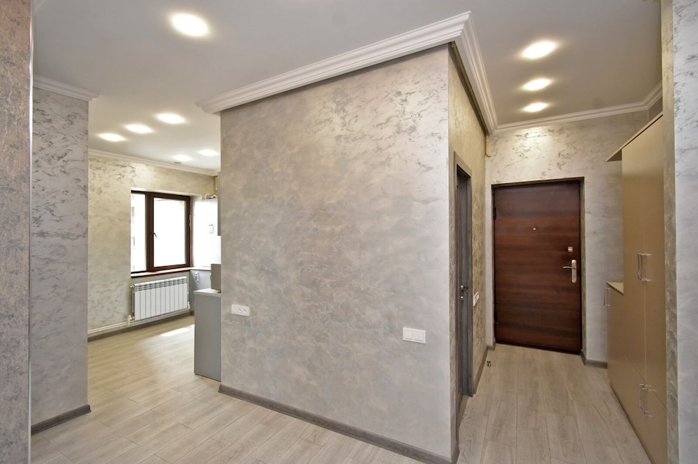 Apartment on Buzand street