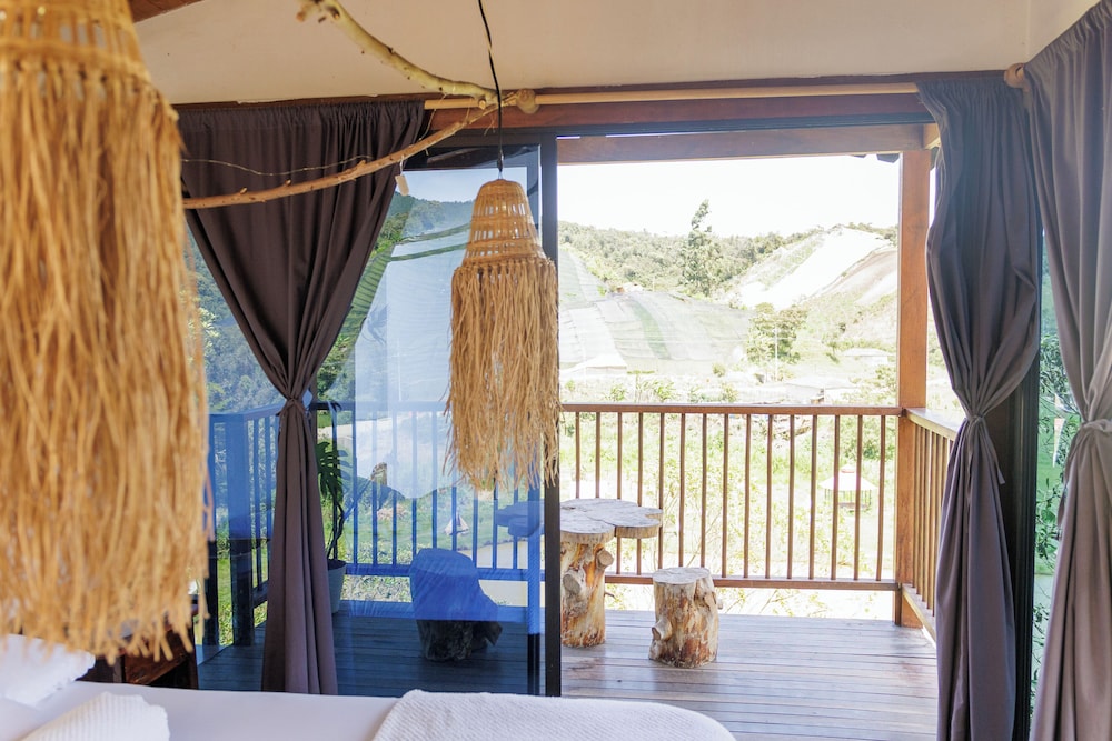 MONTANA ECO HOTEL