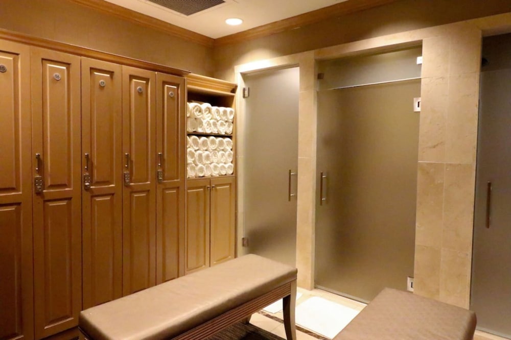 Gorgeous San Luis Condo Amazing Pool Amenities
