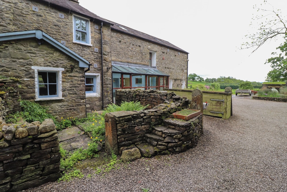 Beckside Hall