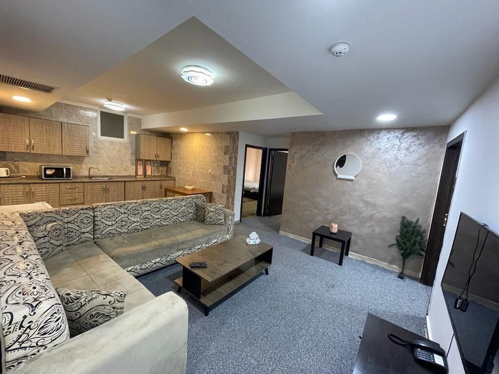 Skylight Apartments