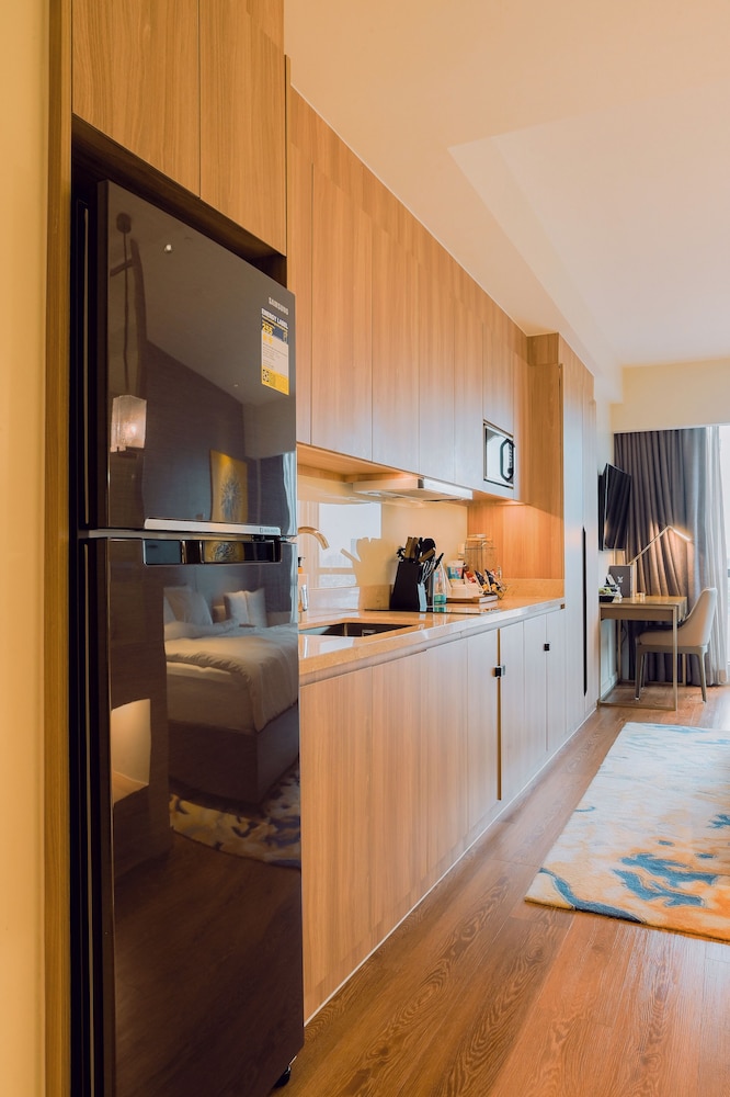 Hotel Residences at Acqua