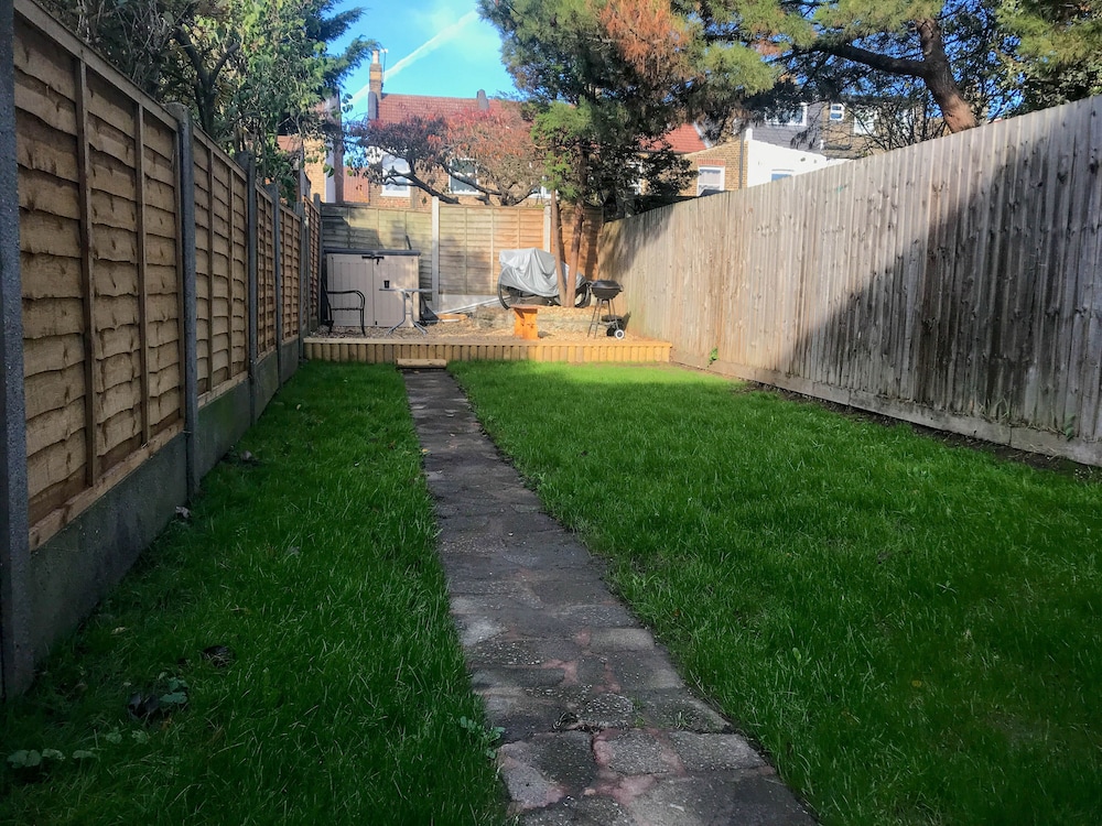 outdoor bbq area