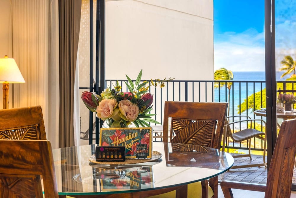 NEW KBM Resorts Free CAR Kaanapali Shores 6th Floor Ocean View Suite Steps to Pool and Beach Ks-616