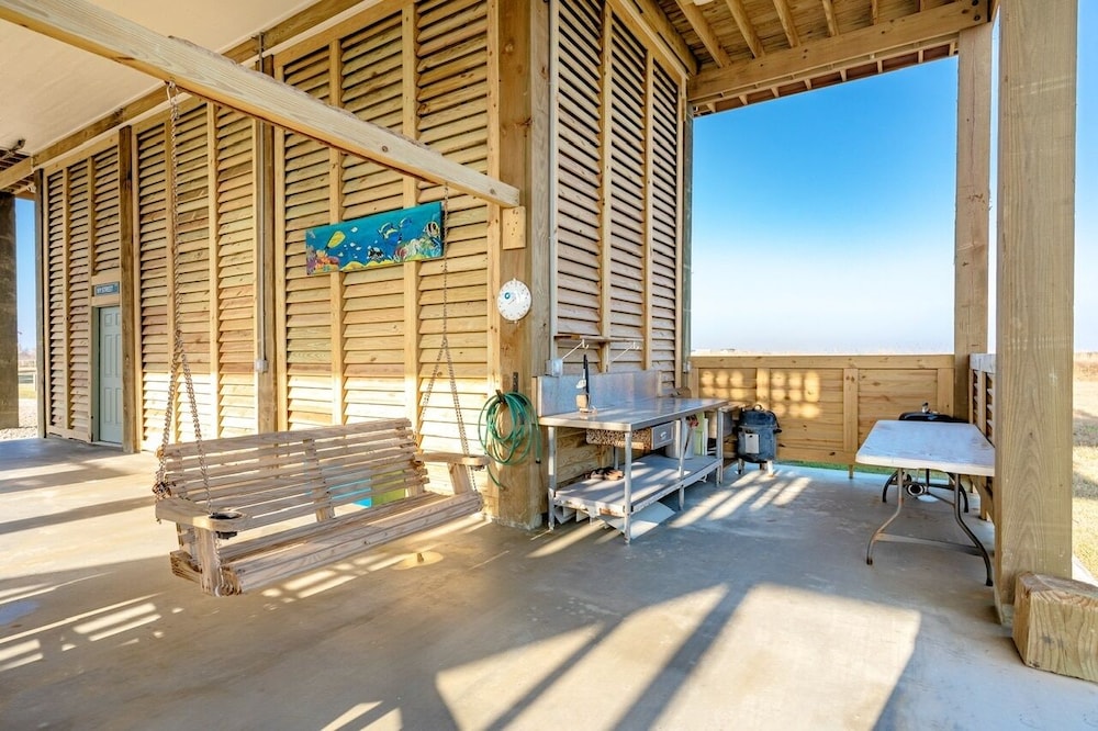 Perfectly Happy 4 Bedroom Home