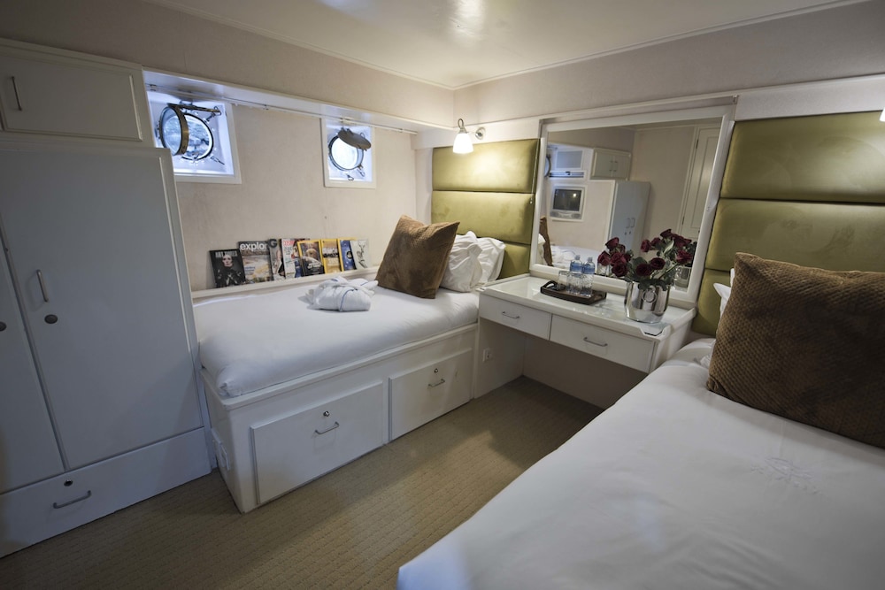 Jackie O Luxury Yacht