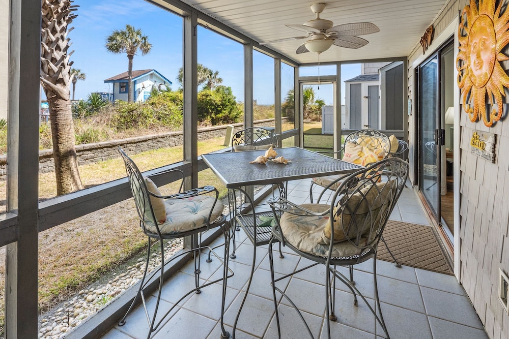 Sea Cloisters 102f 2 Bedroom Condo