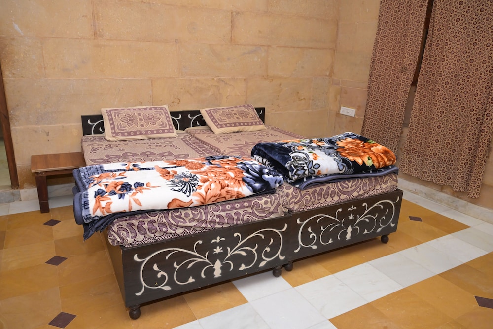 Khushbu haveli hotel and restaurant