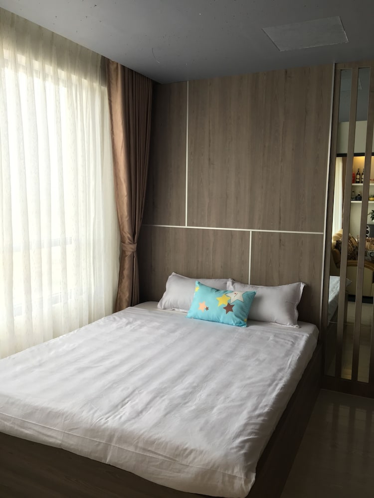 The GoldView Luxury Apartment