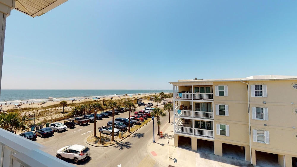 South Beach Ocean E by Tybee Vacation Rentals