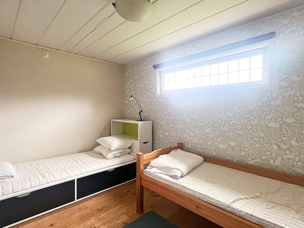 6 Person Holiday Home in Skummeslovsstrand view 2