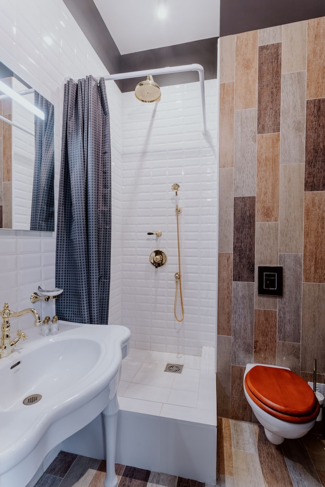 Yekaterinburg Vacations - Gold 1905 Boutique Hotel - Property Image 1