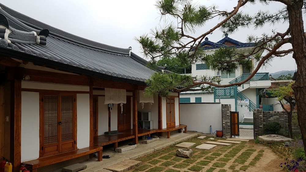 Ohnewwall Guesthouse