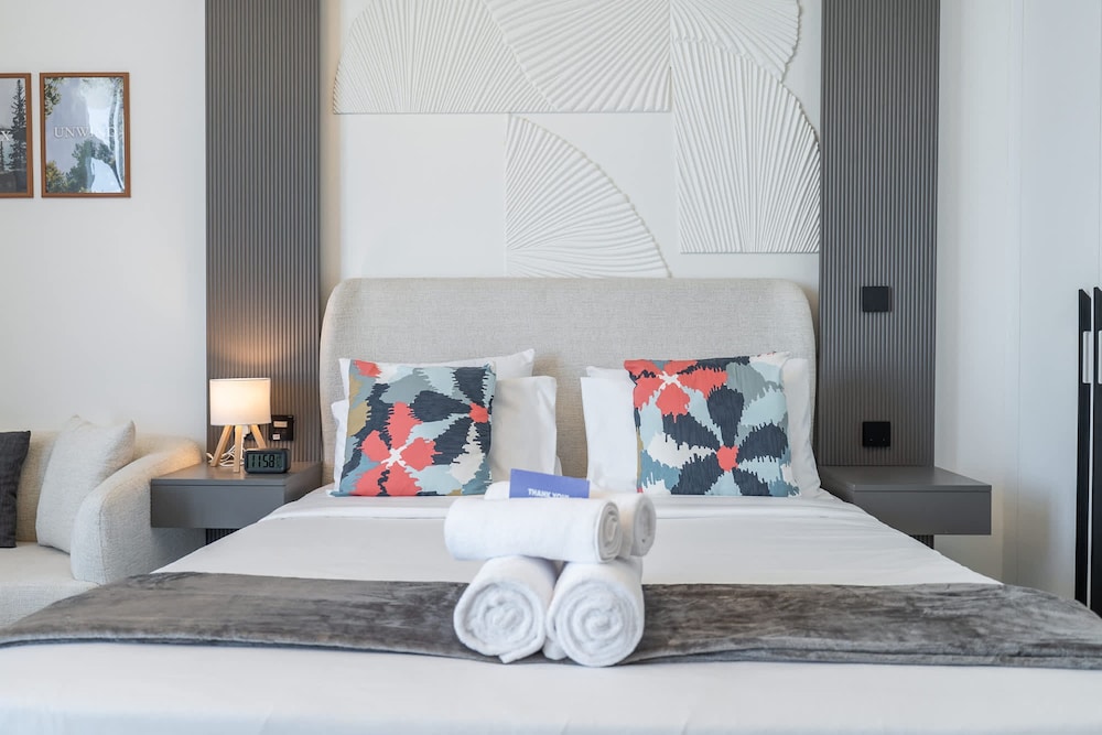A Prime Studio That Sleeps 2 in Jebel Ali