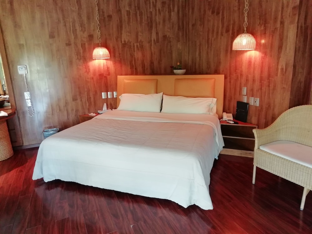 Thai Lagoon Select Motel view 4