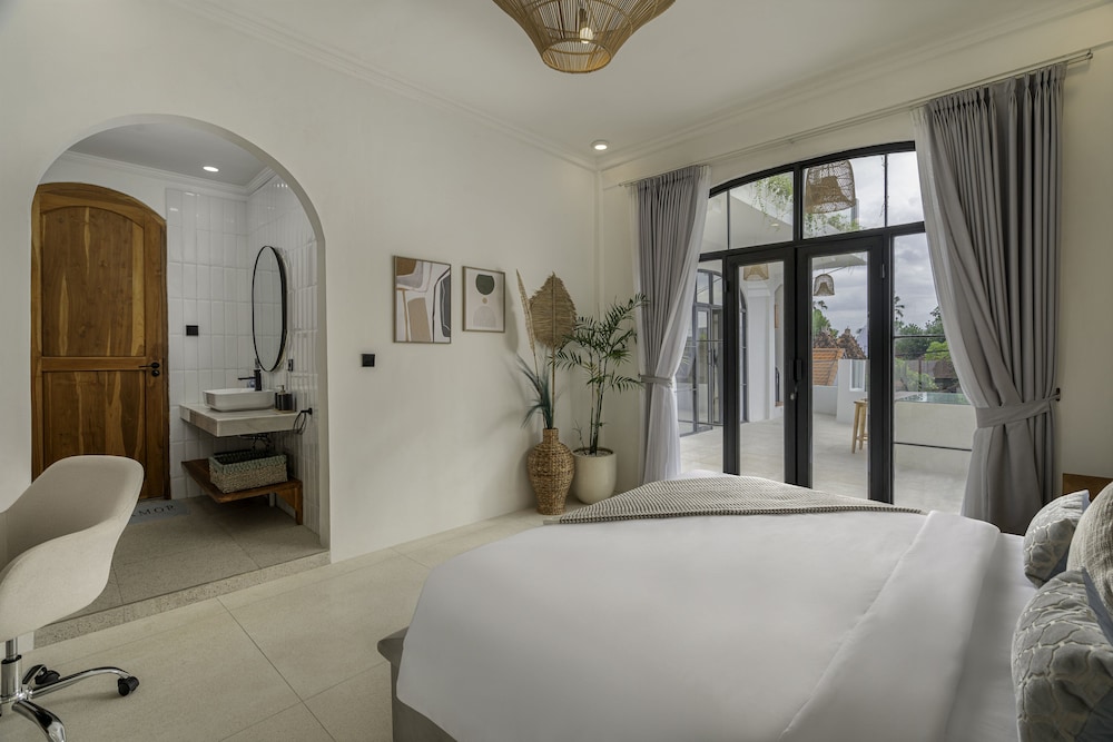 Casa Amor by GORO