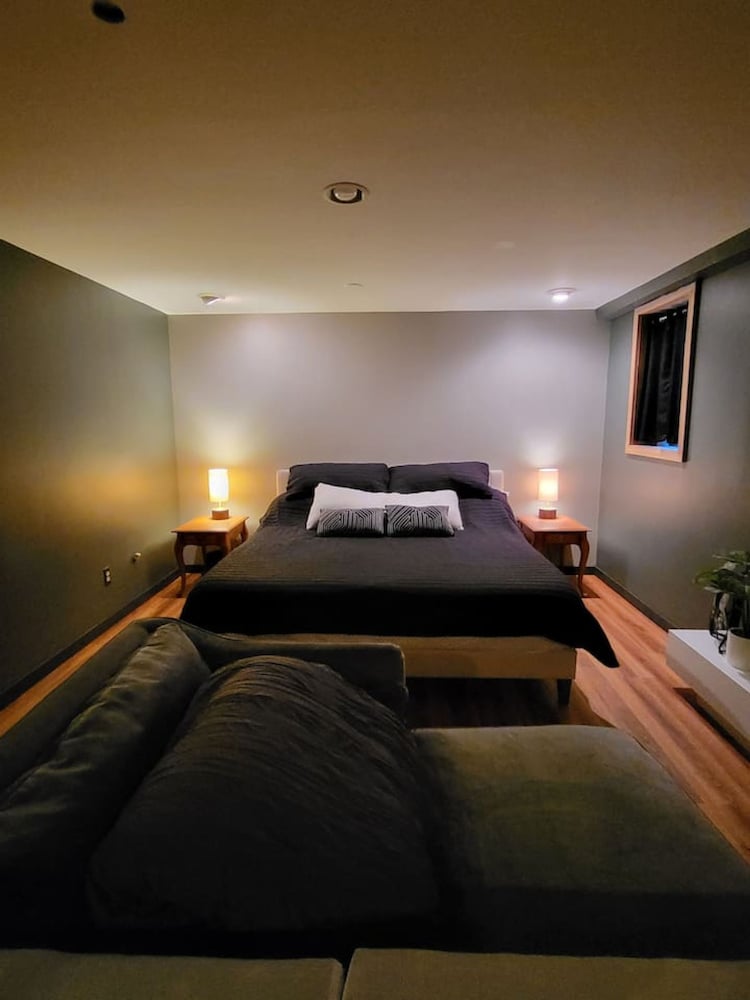 Rustic Modern Cabin w Hot Tub 1 5 hrs From NYC
