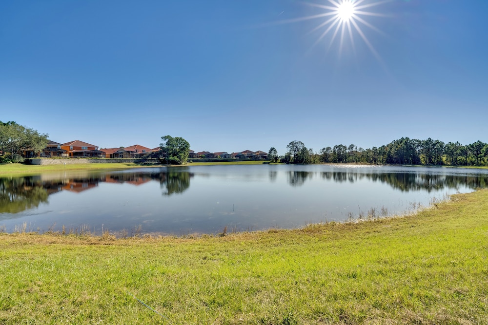 11 Mi to Disney: Pet-friendly Aviana Resort Home!
