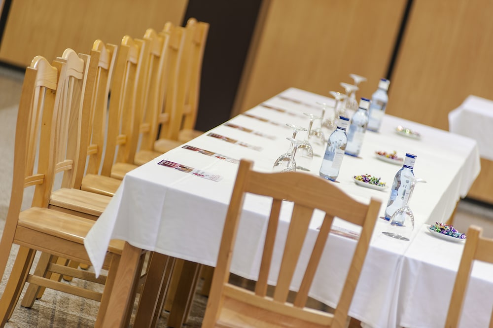 meeting & event spaces