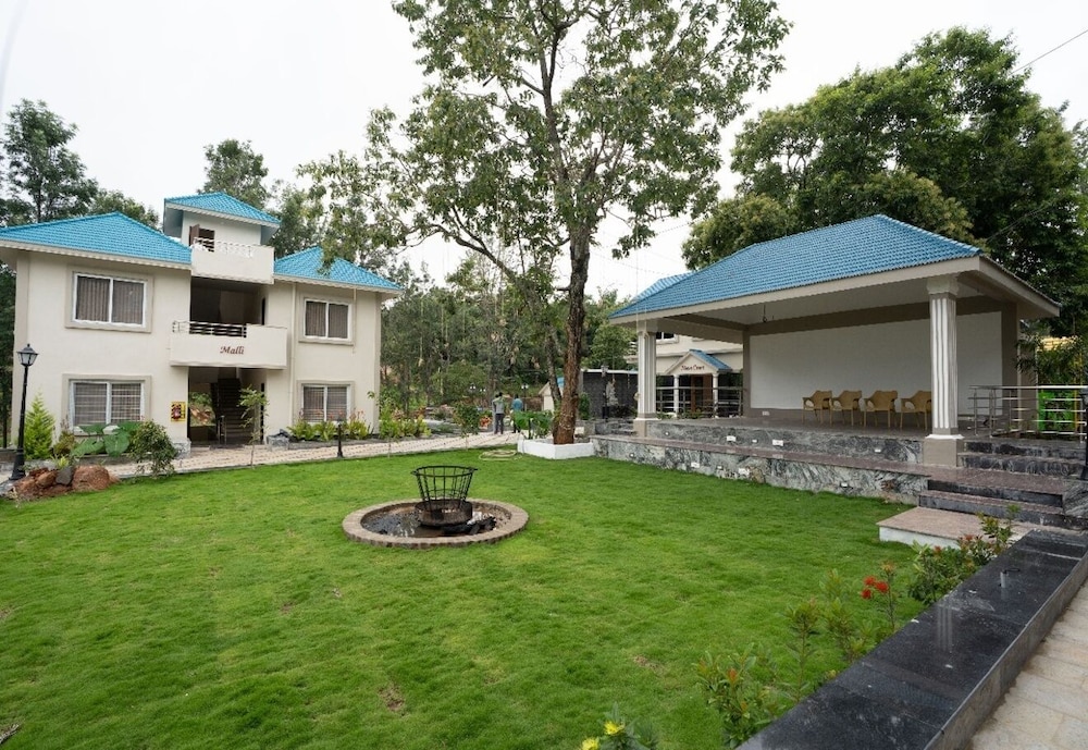 MSB Silver Spring Resort