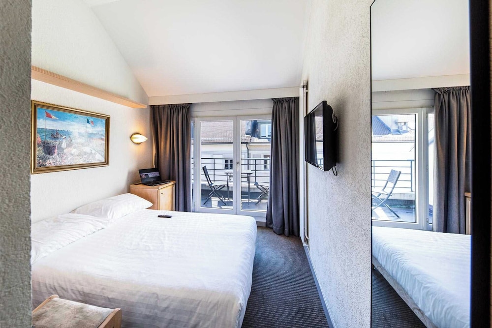 Modern Apartment - AC- 1br-2p- Geneva