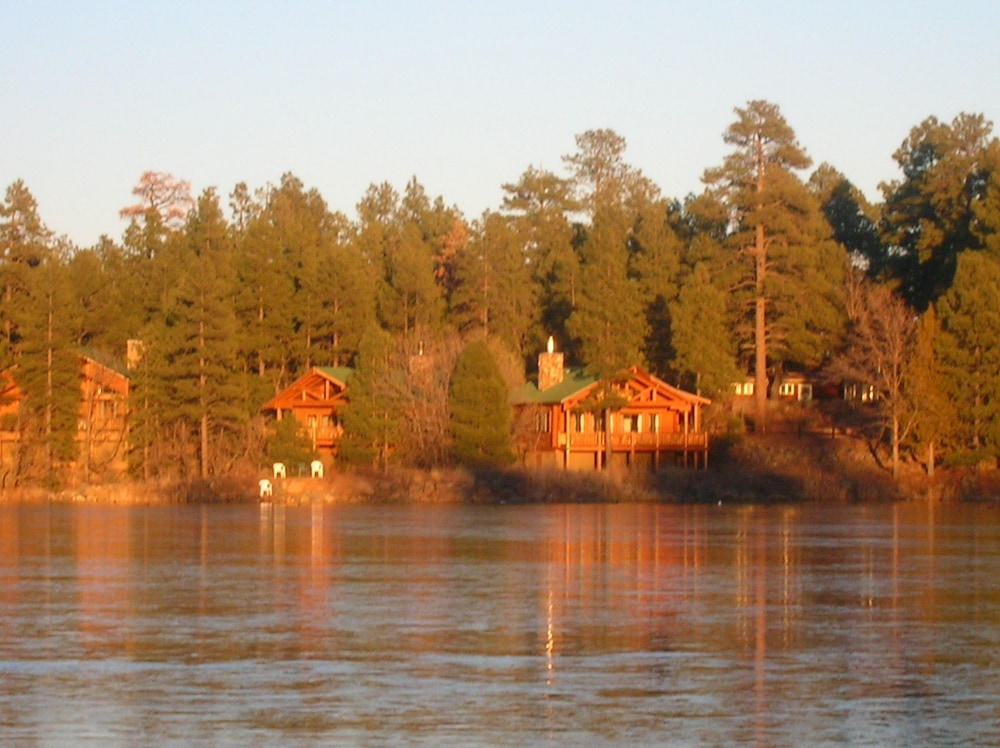 Lake of the Woods Resort