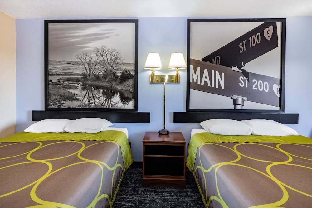 Super 8 by Wyndham Valentine NE