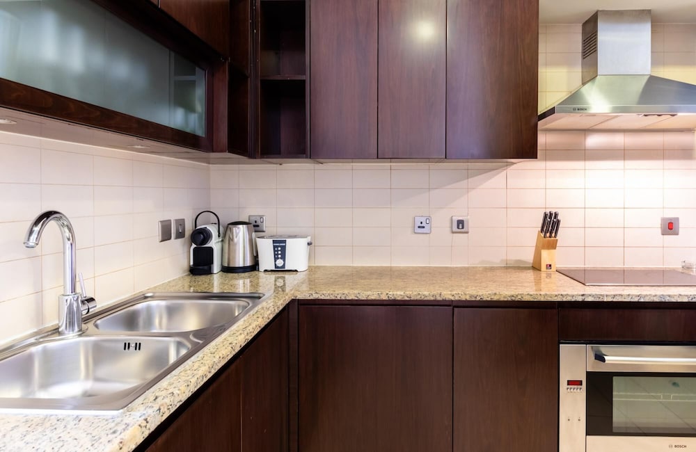 Splendid Sea View Apartment on Palm Jumeirah