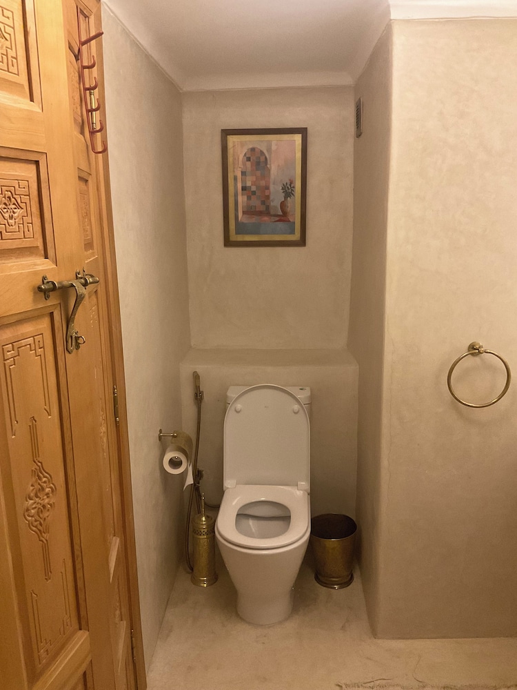 Riad Al Muhandiz