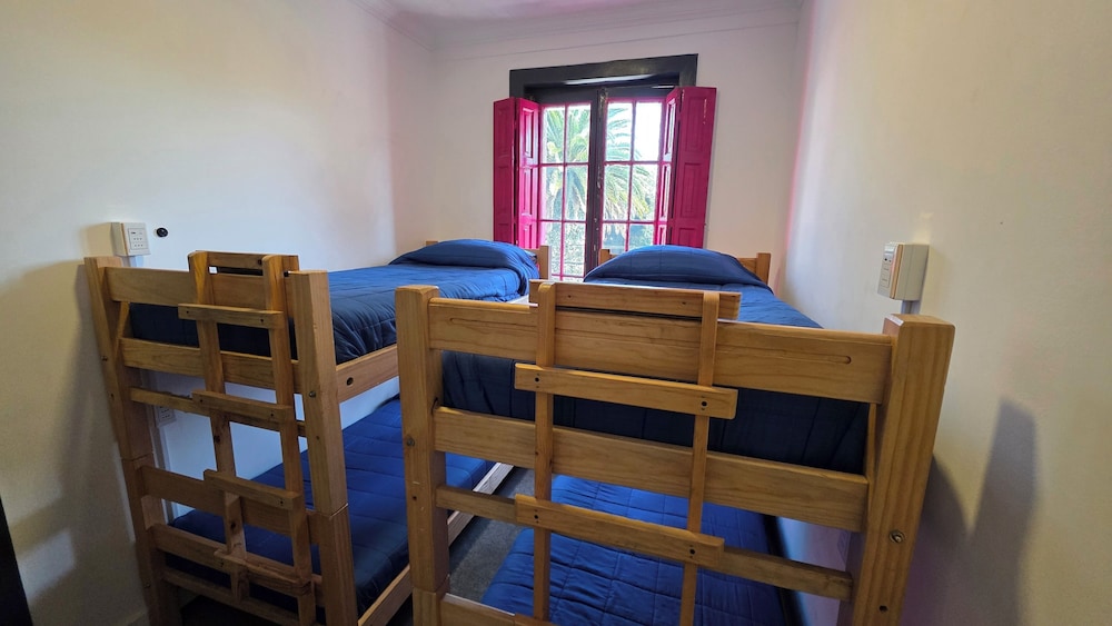 Oceana Suites Chile Hostel